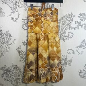 BCBGeneration Strapless Orange Gold
Side Zip‎ Dress